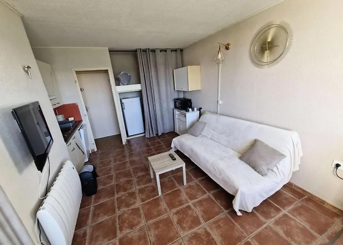 Le Cezelly - 2 Pieces 4 Couchages Port Mae-6061 *